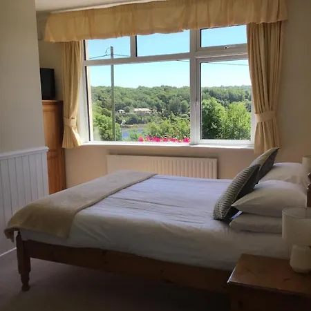 Bed & Breakfast Aran 3*
